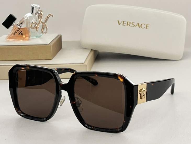 Picture of Versace Sunglasses _SKUfw79721566fw